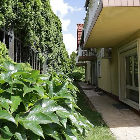 Vesta Apartments Heviz